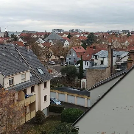 Apartament La Meinau Strasburg